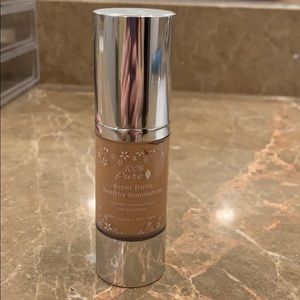 100% Pure Full Coverage Foundation in White Peach